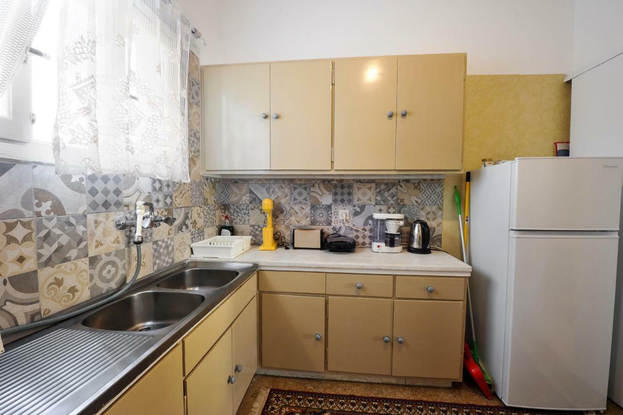 Apartment Near Stavros Niarchos Park & Acropolis Athens Exterior photo